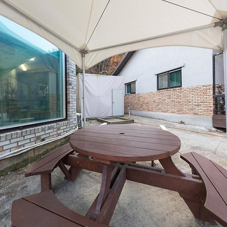 Hongcheon Nolleowa Aegyeondongban Pension Экстерьер фото