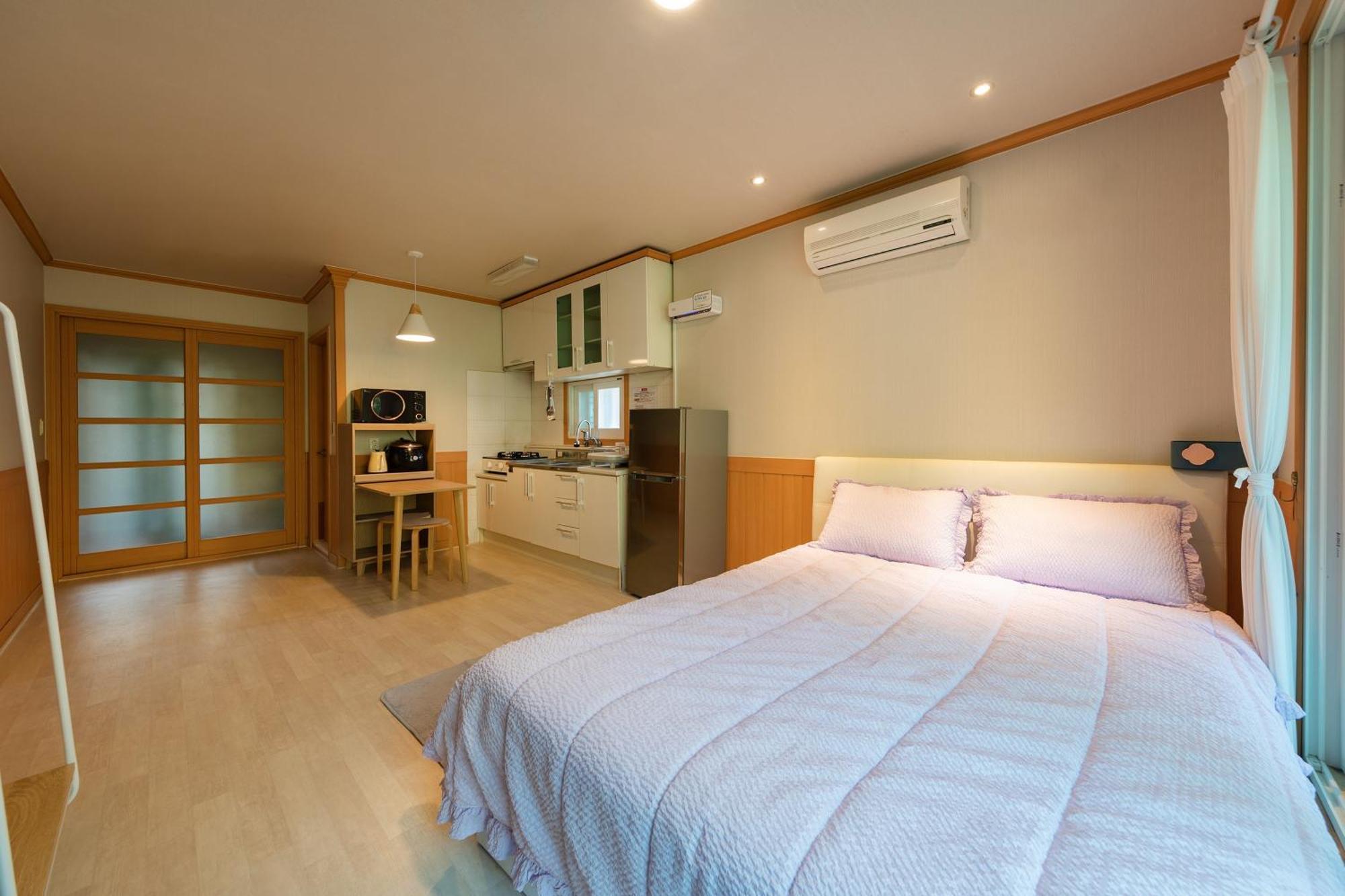 Hongcheon Nolleowa Aegyeondongban Pension Экстерьер фото