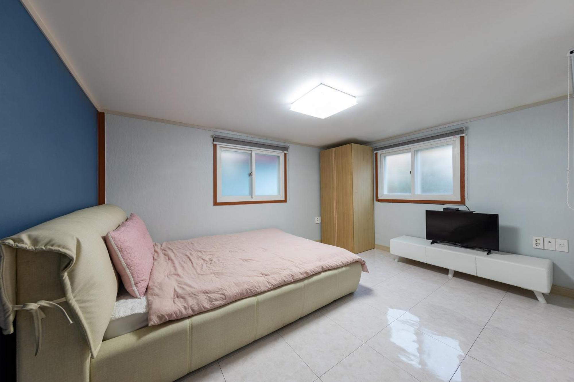 Hongcheon Nolleowa Aegyeondongban Pension Номер фото