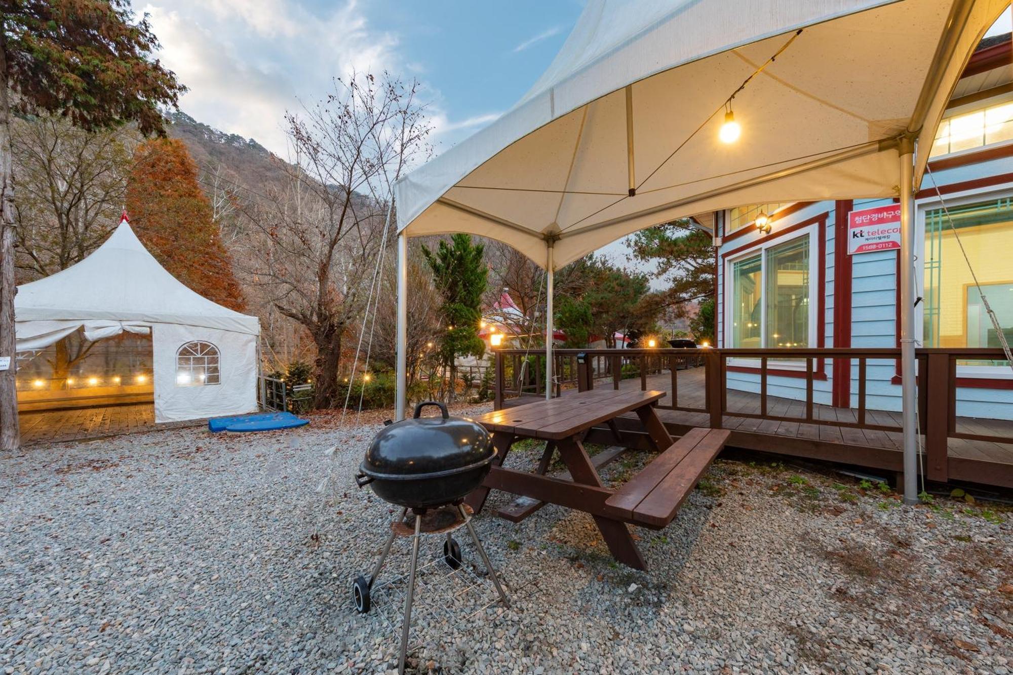 Hongcheon Nolleowa Aegyeondongban Pension Экстерьер фото